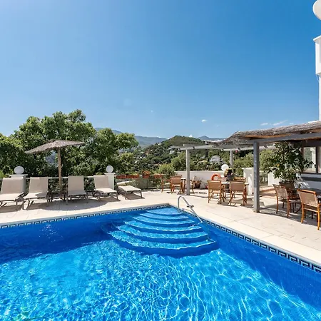 Ct 413 - Faro's La Panoramica -forest Hills * Estepona